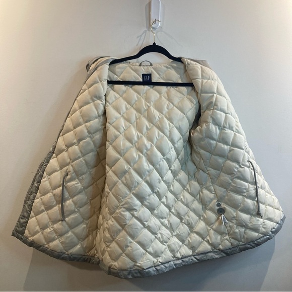 GAP Sz L Silver Quilted Cozy Drawstring Waist Many Pockets Puffer Coat  Jacket - Picture 9 of 14